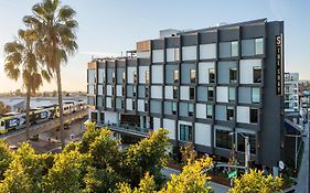 Shay Hotel Culver City 4*